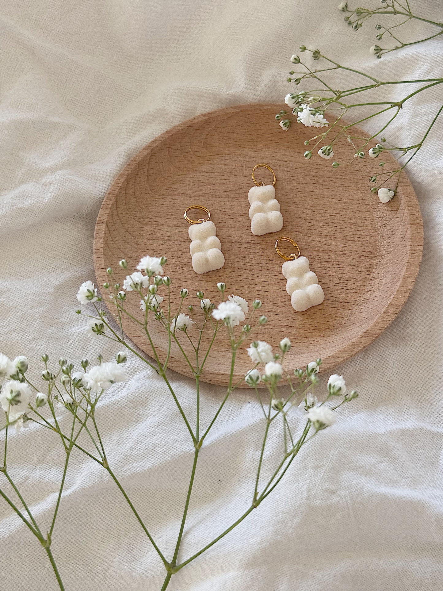 #131 Maskemarkør - Hvit gummibjørn velour