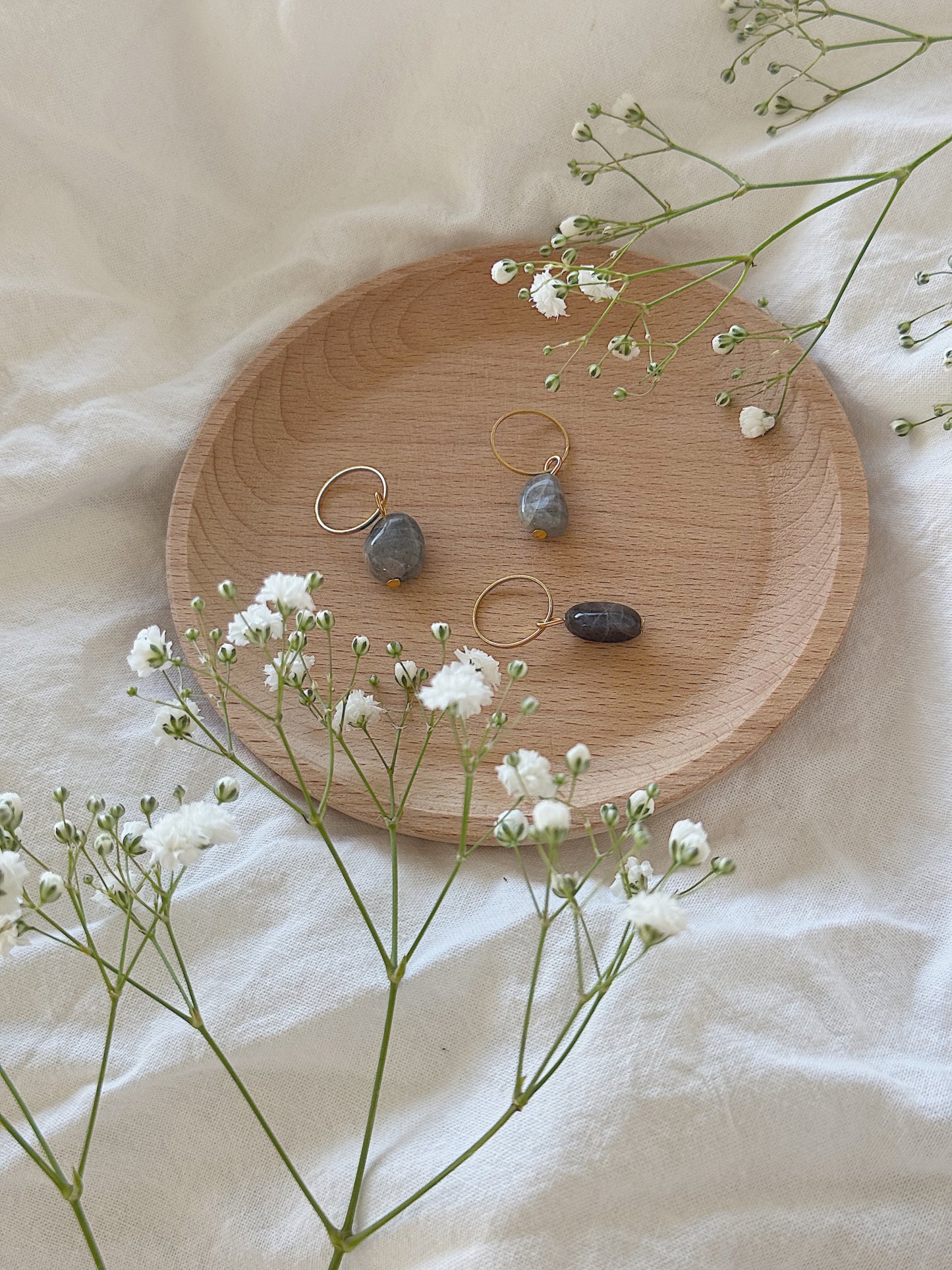 #82 Maskemarkør - Grå stein større ring