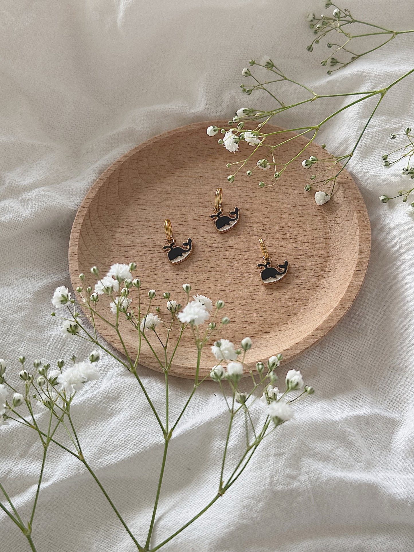 #64 Maskemarkør - Svart hval