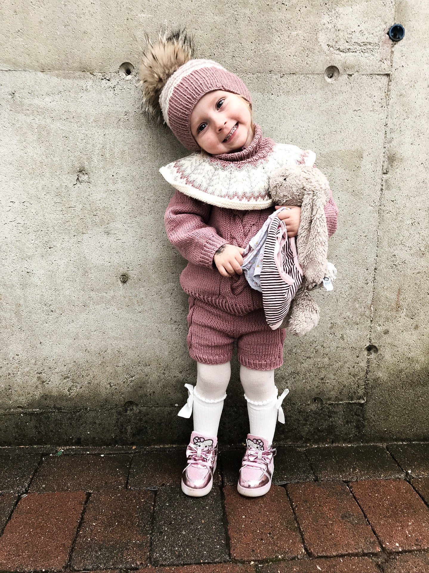 Oppskrift - Gullungenflettegenser